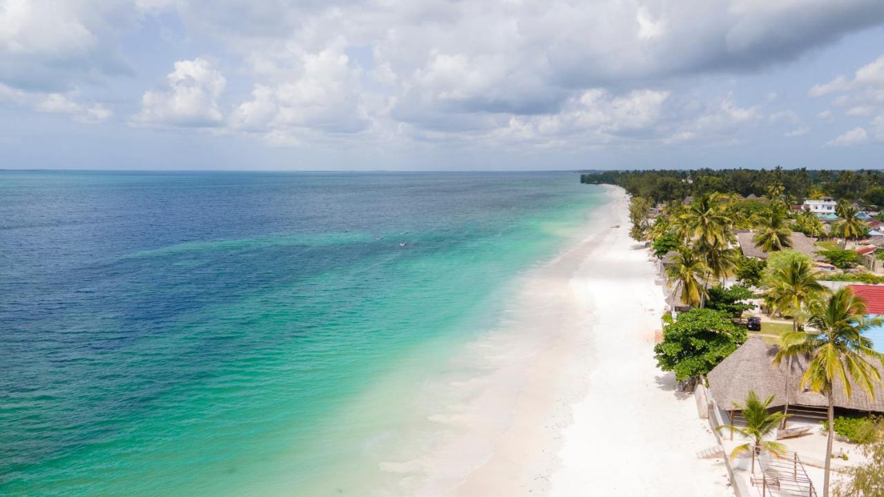 Uroa Beach Lodge Eksteriør bilde