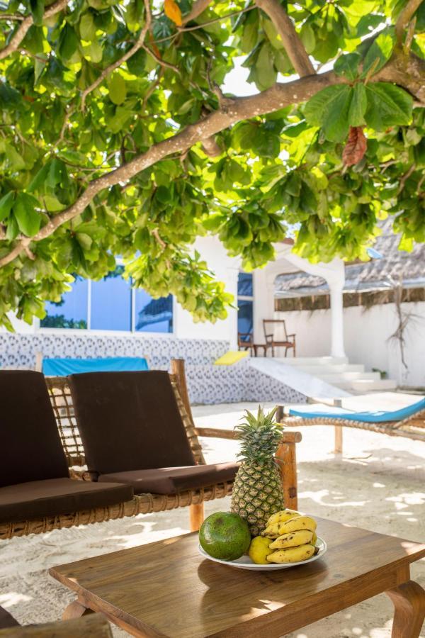 Uroa Beach Lodge Eksteriør bilde