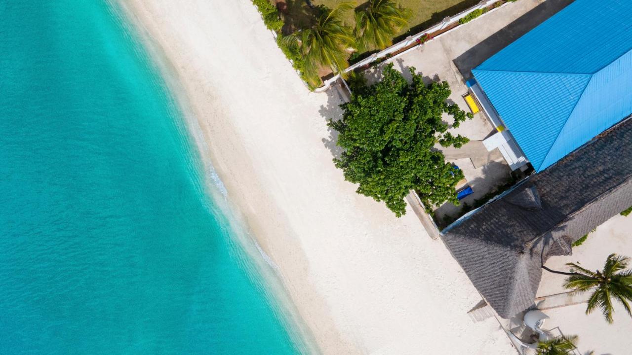 Uroa Beach Lodge Eksteriør bilde